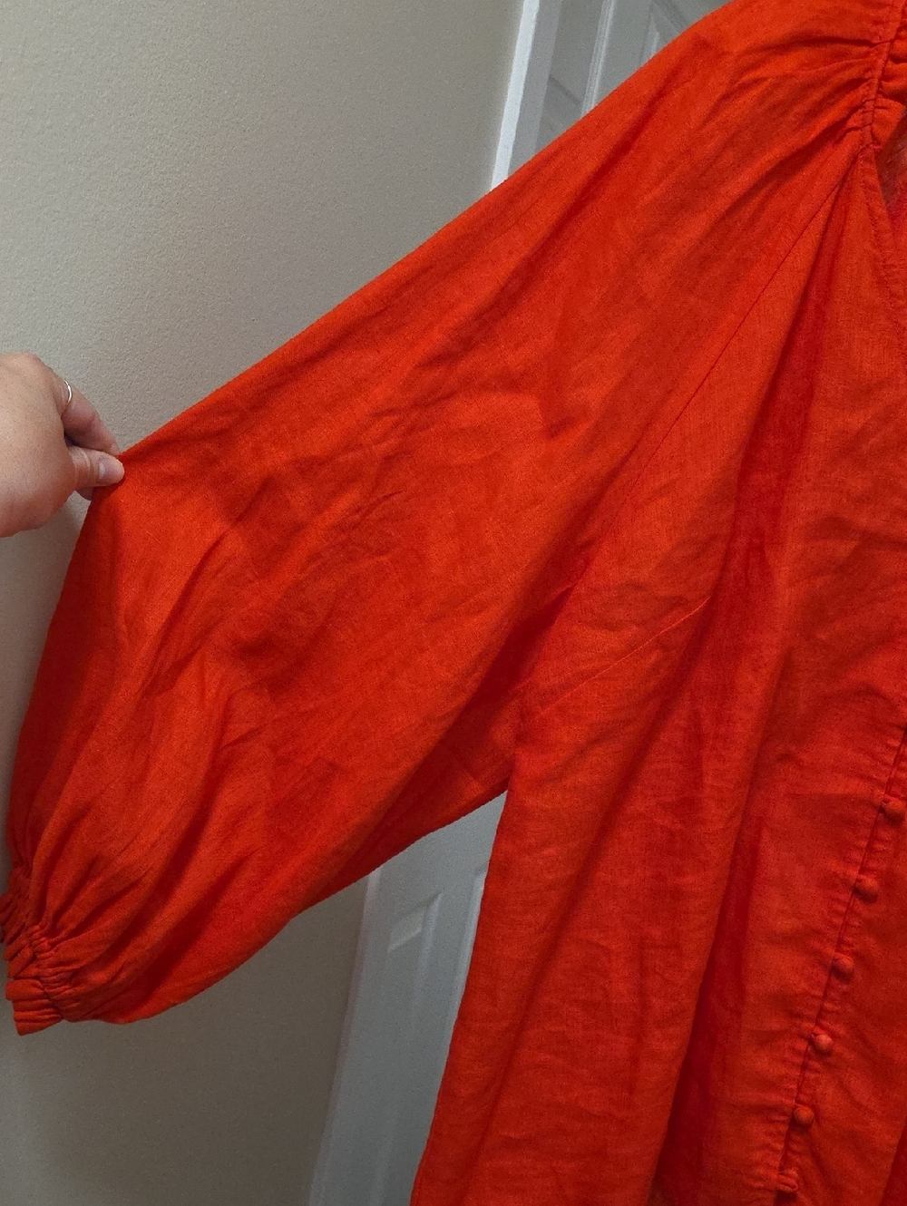 Anthropologie Maeve 100% Linen Red Peasant Blouse Button Front Boho Top - Picture 8 of 12
